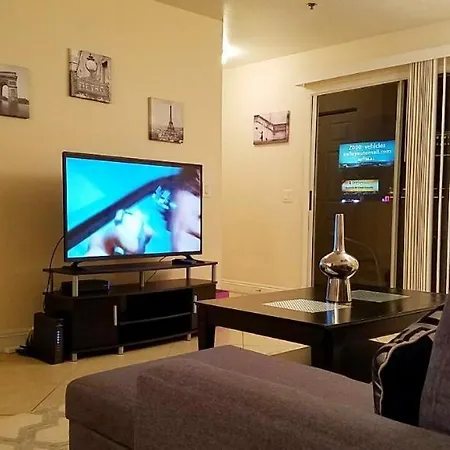 Lovely Condo! Walking Distance To The Strip With Pool And Spa Las Vegas Exterior foto